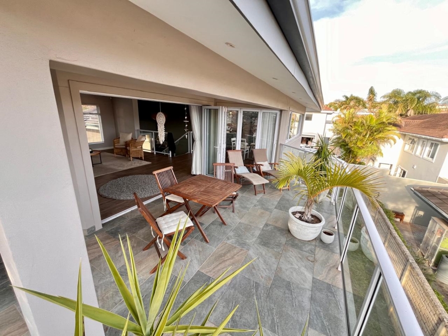 To Let 3 Bedroom Property for Rent in Nahoon Beach Eastern Cape